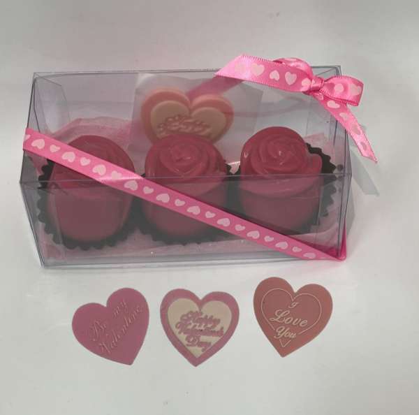 Valentine Chocolate Rose Gift Box with Vday message